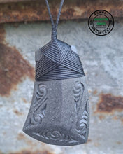Ōnawa Pyramid Engraved Toki