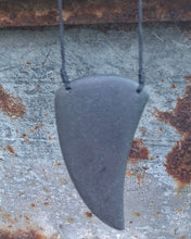 Ōnawa Large Engraved Tooth