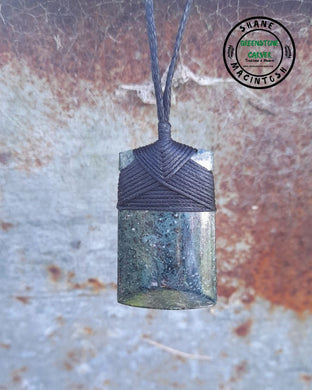 Small Lashed Serpentine Toki