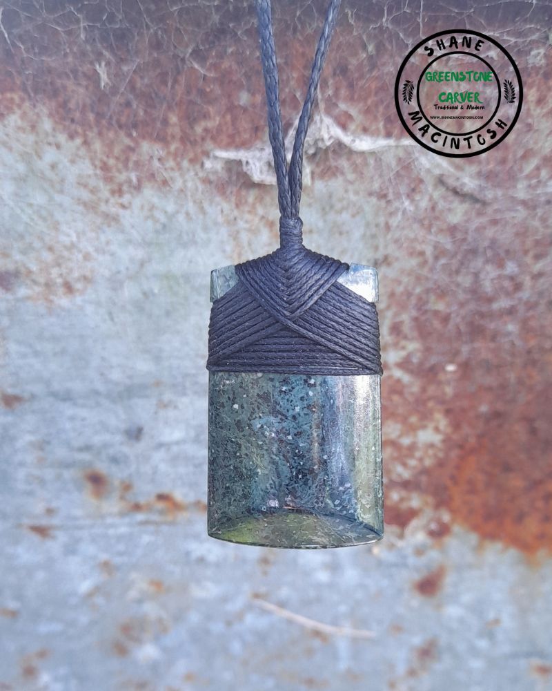 Small Lashed Serpentine Toki