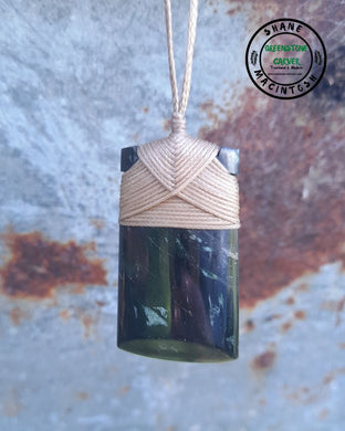 Medium Lashed Serpentine Toki