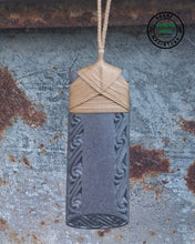 Ōnawa Large Lashed Engraved Toki