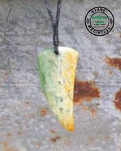 Marsden Medium Tooth