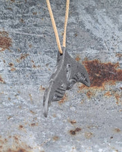 Ōnawa Engraved Whale Tail