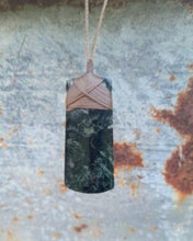 Serpentine Medium Toki